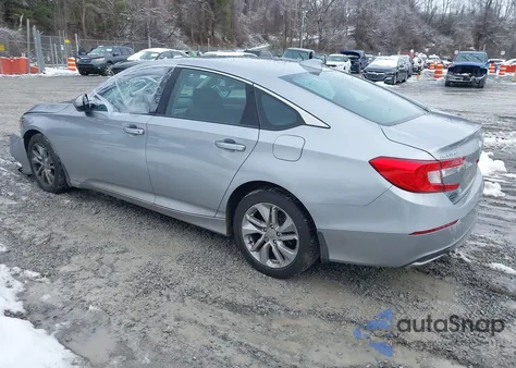 2020 Honda Accord Lx z USA, uszkodzony, nr VIN 1HGCV1F12LA064402